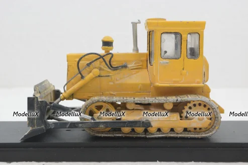 Т-130, трактор, желтый, Конверсия 1:43