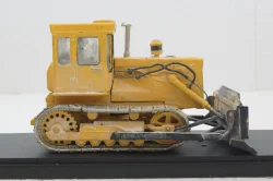 Т-130, трактор, желтый, Конверсия 1:43