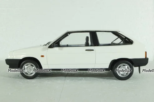 Ваз-2108 Lada Samara 1987, DC18003D, Premium Scale Models 1:18