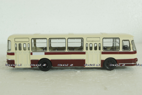 Лиаз-677, кремовый,  Kultovni Autobusy Minule Ery 1:72