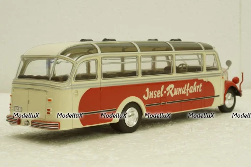 Borgward BO 4000 1952, BUS014, IXO 1:43