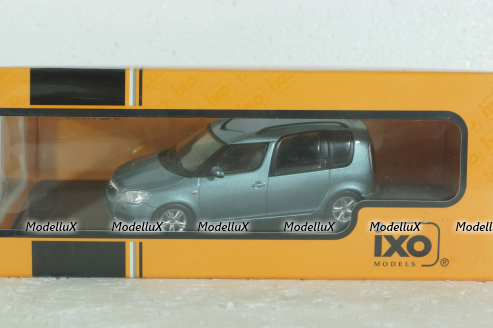 Skoda Roomster 2007 lightgreen-metallic, CLC472, IXO 1:43