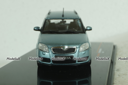 Skoda Roomster 2007 lightgreen-metallic, CLC472, IXO 1:43