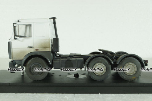 Маз-6422 тягач, Modellux 1:43