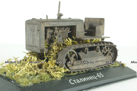 Сталинец-65 трактор, заброшенный, Modellux 1:43