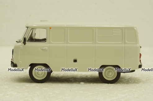 Уаз-3741 , белый Автолегенды СССР и Соцстран №197 1:43