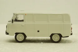 Уаз-3741 , белый Автолегенды СССР и Соцстран №197 1:43