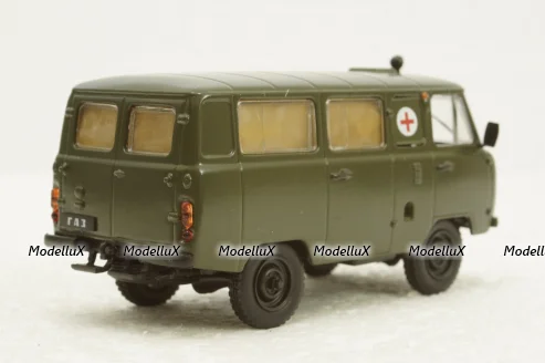 Уаз-452А Медицинский хаки, Автолегенды СССР и Соцстран №244 1:43