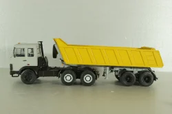 МАЗ-6422 (ранний) с п/прицепом самосвалом МАЗ-9506-20  1990, серый/желтый, Автоистория 1:43