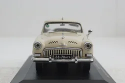 Газ-21 Волга , Такси из к/ф Бриллиантовая рука, S05.033, VVM 1:43