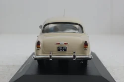Газ-21 Волга , Такси из к/ф Бриллиантовая рука, S05.033, VVM 1:43