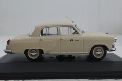 Газ-21 Волга , Такси из к/ф Бриллиантовая рука, S05.033, VVM 1:43