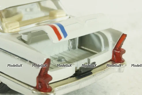 Газ-13 Чайка, С Днем свадьбы, Агат 1:43