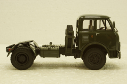 Маз-5429 тягач хаки, Н762, Наш Автопром 1:43