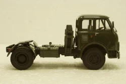Маз-5429 тягач хаки, Н762, Наш Автопром 1:43