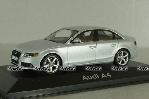 Audi A4 (B8) limousine 3,2 quattro  2008, silver, 5010704113, Minichamps 1:43