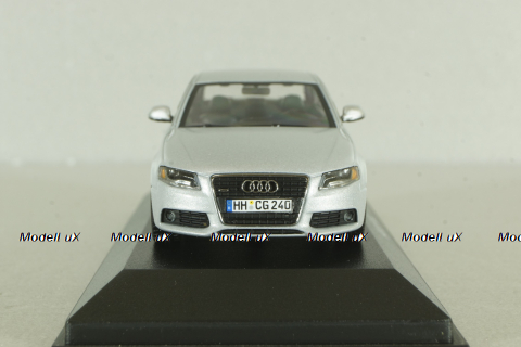 Audi A4 (B8) limousine 3,2 quattro  2008, silver, 5010704113, Minichamps 1:43