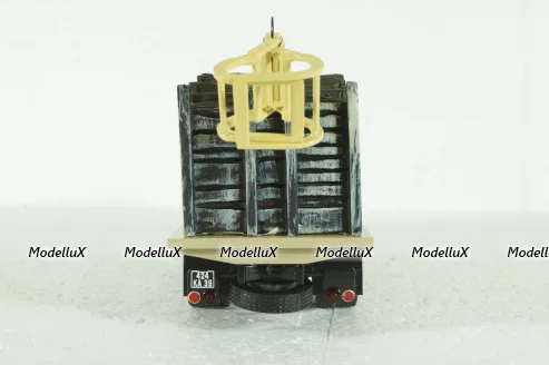 Berliet GR 280 TRUCK TRANSPORT DE BOIS AVEC GRU, Berliet Collection, Hachette 1:43