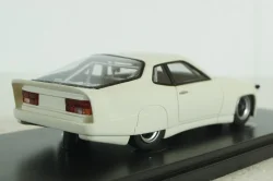 Porsche 924 World Record Car, ATC90072, AutoCult (Masterpiece) 1:43
