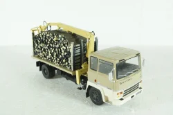 Berliet GR 280 TRUCK TRANSPORT DE BOIS AVEC GRU, Berliet Collection, Hachette 1:43 Уценка!