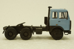 Маз-64221 тягач голубой, Н798, Наш Автопром 1:43