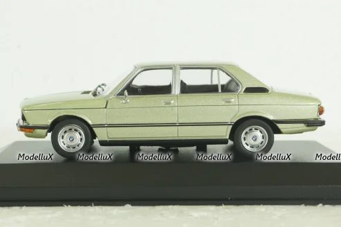 BMW 520 (E12) 1972 green metallic, 940023005, Maxichamps 1:43 