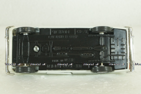 Иж-1500 Комби, белый, Агат 1:43