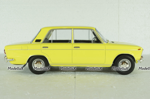 Ваз-2103 Жигули LADA 1972, T9-1800261, Triple9 1:18