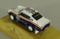 Porsche 911 Rally Paris-Dakar 1984 R. Metege - D. Lemoyne, Norev 1:43