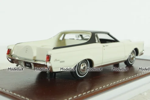 Lincoln Continental Mark III Farm and Ranch special (1972) white, GIM012A, GIM 1:43