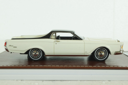 Lincoln Continental Mark III Farm and Ranch special (1972) white, GIM012A, GIM 1:43