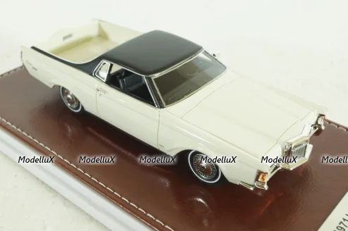Lincoln Continental Mark III Farm and Ranch special (1972) white, GIM012A, GIM 1:43