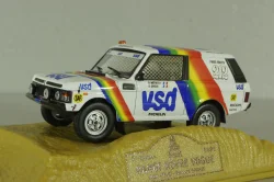 Range Rover Vogue #212 Paris-Dakar 1981 R.METGE - B.GIROUX, Norev 1:43