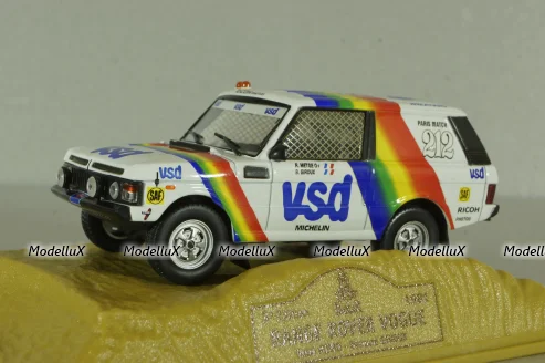Range Rover Vogue #212 Paris-Dakar 1981 R.METGE - B.GIROUX, Norev 1:43