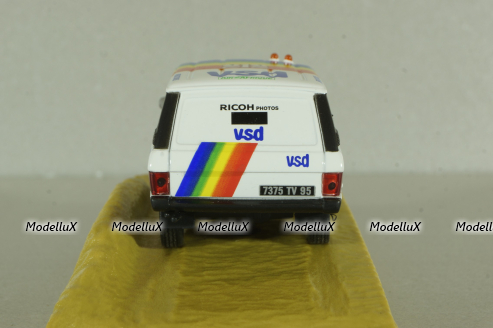 Range Rover Vogue #212 Paris-Dakar 1981 R.METGE - B.GIROUX, Norev 1:43