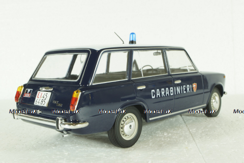 Fiat 124 Estate Carabinieri 1972, T9-1800222, Triple9 1:18