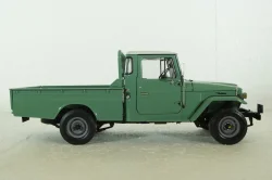 Toyota Land Cruiser 40 Pick Up, green, KYO8958FG, Kyosho 1:18