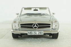Mercedes 280 SL Pagode with removable Hardtop silver/black, 450037300, Schuco 1:18