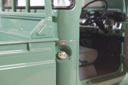 Toyota Land Cruiser 40 Pick Up, green, KYO8958FG, Kyosho 1:18