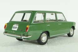 Seat 124 Familiare, Green 1968, T9-1800226, Triple9 1:18