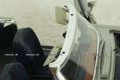 Mercedes 280 SL Pagode with removable Hardtop silver/black, 450037300, Schuco 1:18