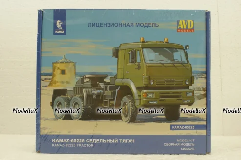 Сборная модель КАМАЗ-65225 седельный тягач, 1456AVD, AVD Models 1:43