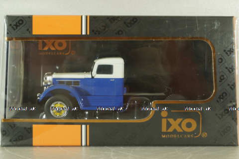 Federal 45M tractor 1946, blue/white, TR205, IXO 1:43