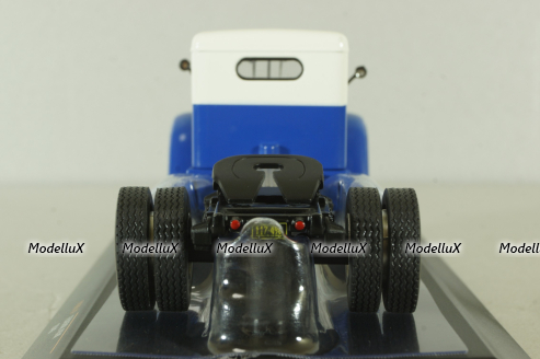 Federal 45M tractor 1946, blue/white, TR205, IXO 1:43
