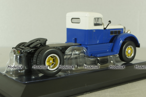 Federal 45M tractor 1946, blue/white, TR205, IXO 1:43