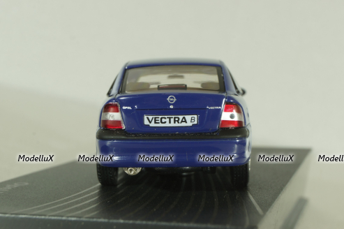 Opel Vectra (B) sedan 1995, blue, OPC069, Opel Collection #69 1:43