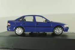 Opel Vectra (B) sedan 1995, blue, OPC069, Opel Collection #69 1:43