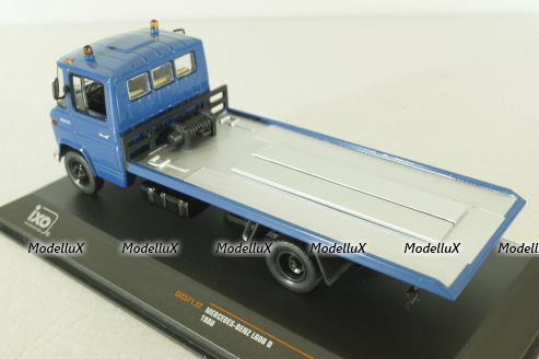 Mercedes L 608 D car trancporter 1980, blue, CLC571, IXO 1:43