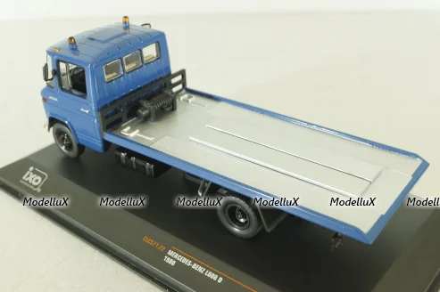 Mercedes L 608 D car trancporter 1980, blue, CLC571, IXO 1:43