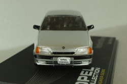 Opel Omega(A) sedan, Herbert Killmer 1986, silver, OPCD124, Opel Collection Designer #124 1:43